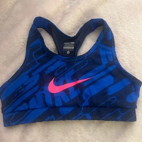 Nike Sports Bra - Picture 2 of 3